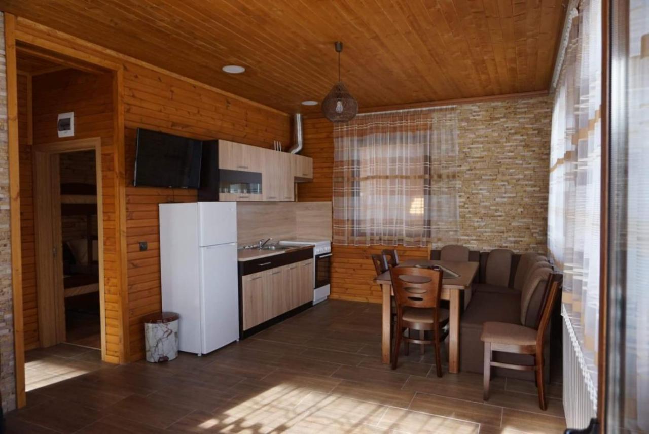 Ваканционно Селище Ива Sarnitsa Exterior photo